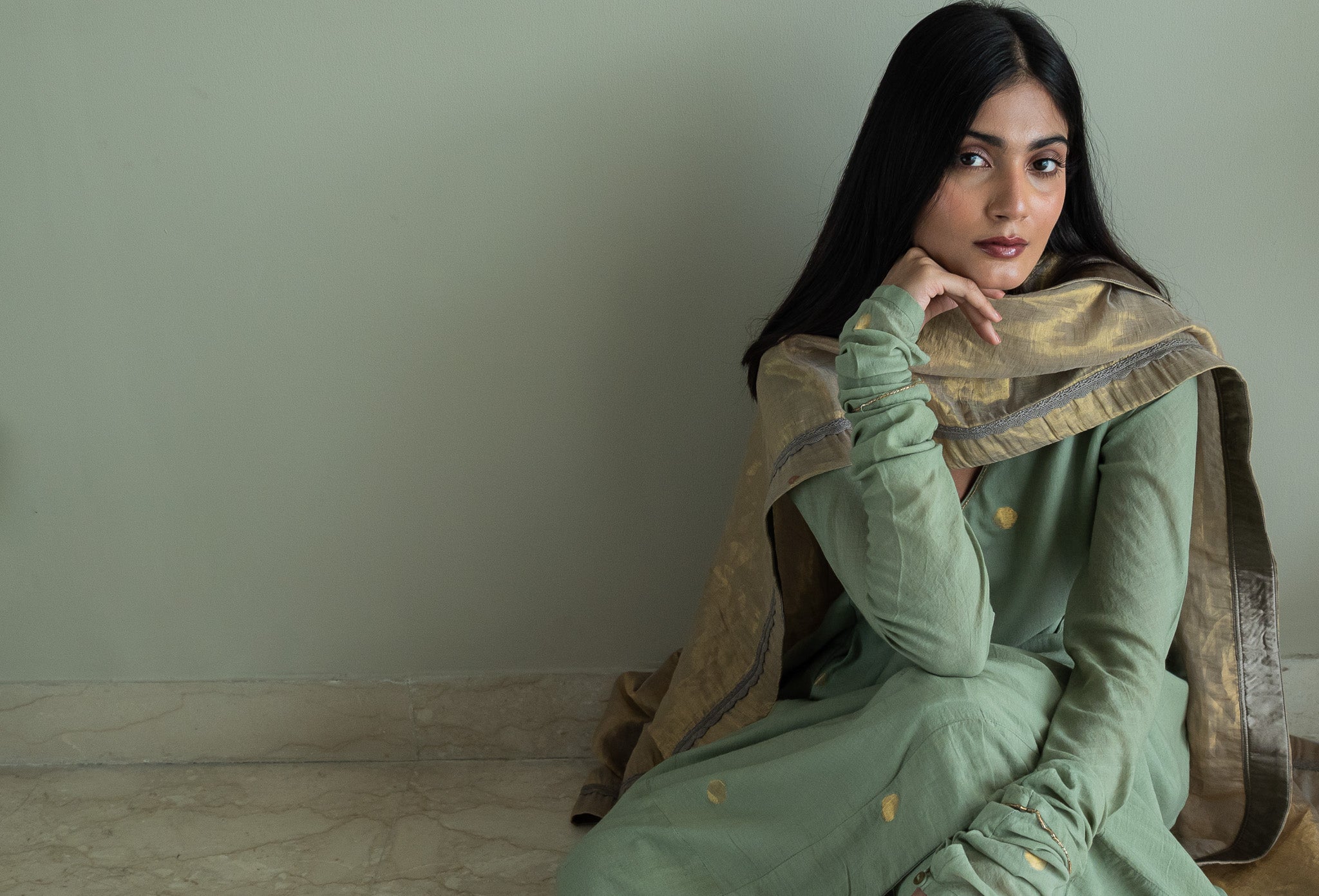Churi Anu In Green Jamdani Muslin With Pants