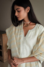 Stole In Ivory Tissue Stripes