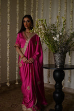 Laddoo saree in Hot pink