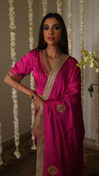 Laddoo saree in Hot pink