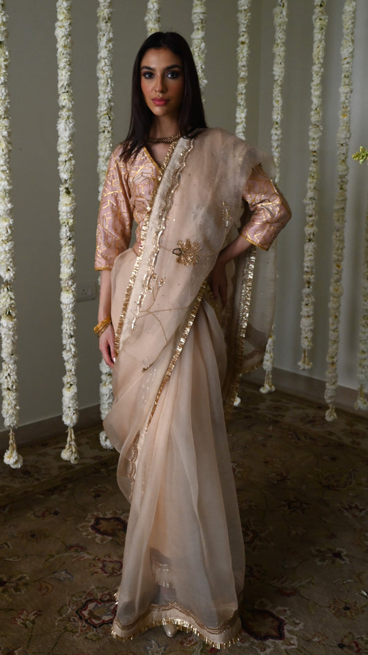 Jahan Ara Saree in Deep Ivory