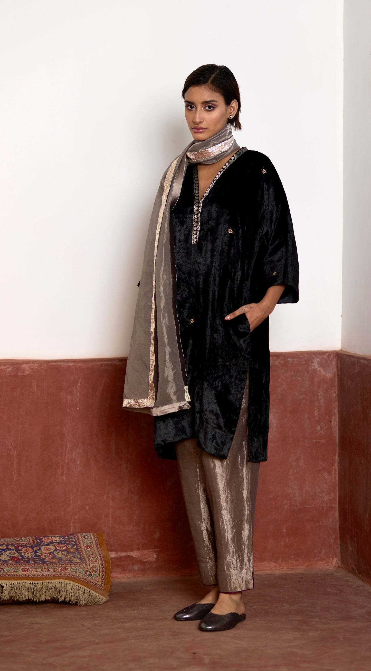 Kaftan in Black Velvet with Silver Tissue Pant