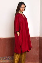 Jhabla Kurta in Red Silk with Gold Tissue Pant
