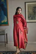 Shama Jacket 2.0 In Red Silk With Gold Silk Pant