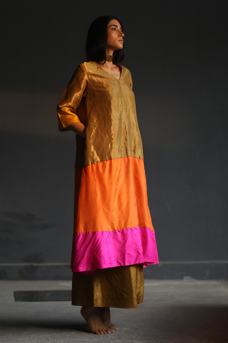 HL Kurta In Different Colours Of Mithai In Pure Silk & Antique Gold Handloom Tissue