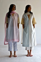 Anu Kurta In Dual Color Block With Pants