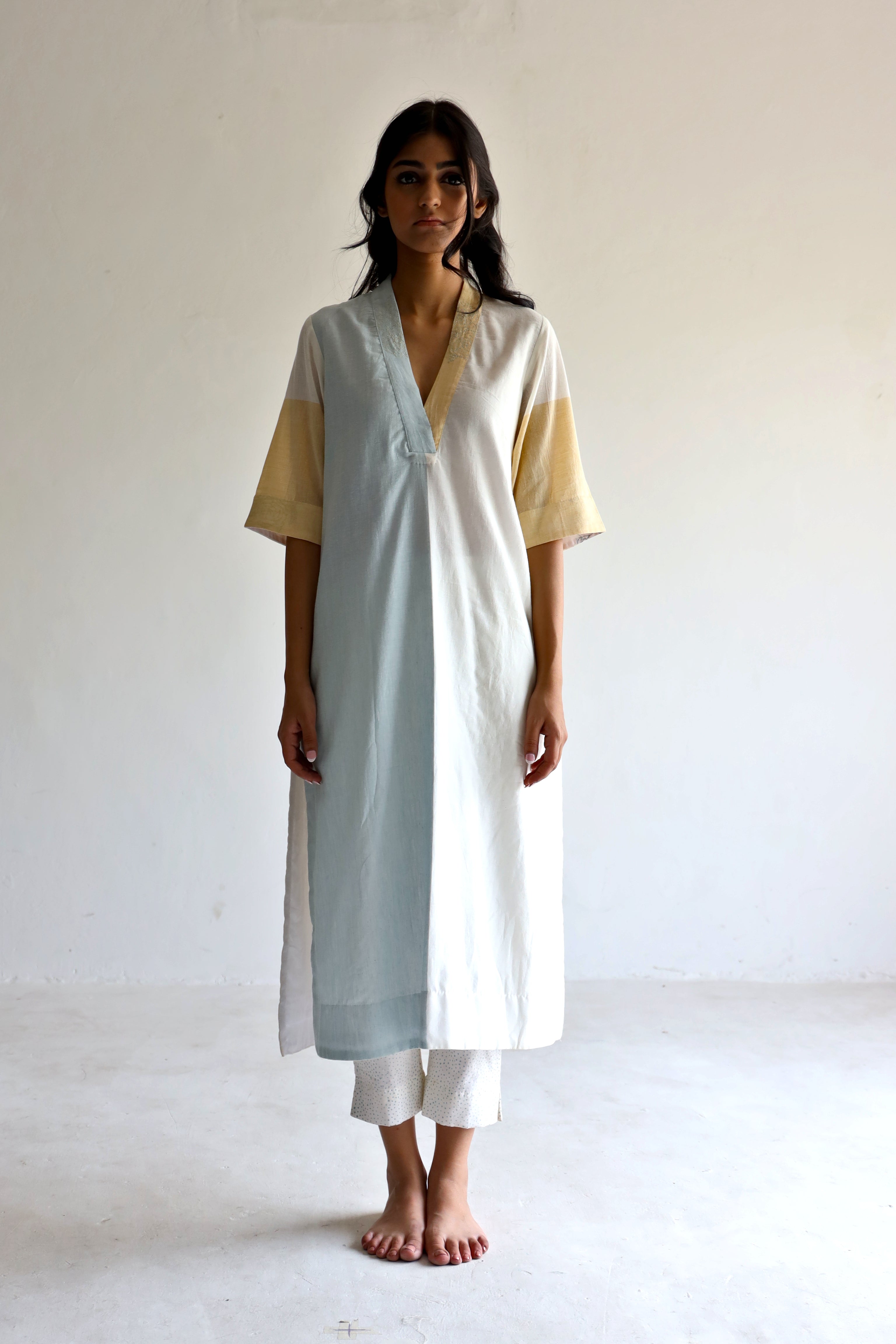 Anu Kurta In Dual Color Block With Pants
