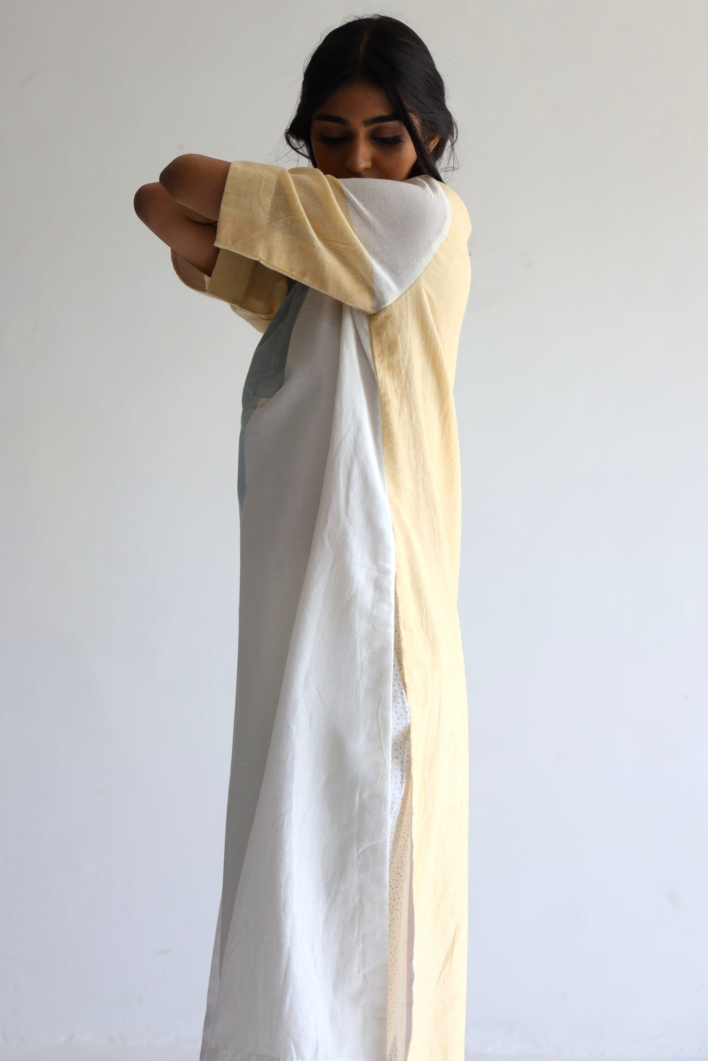 Anu Kurta In Dual Color Block With Pants