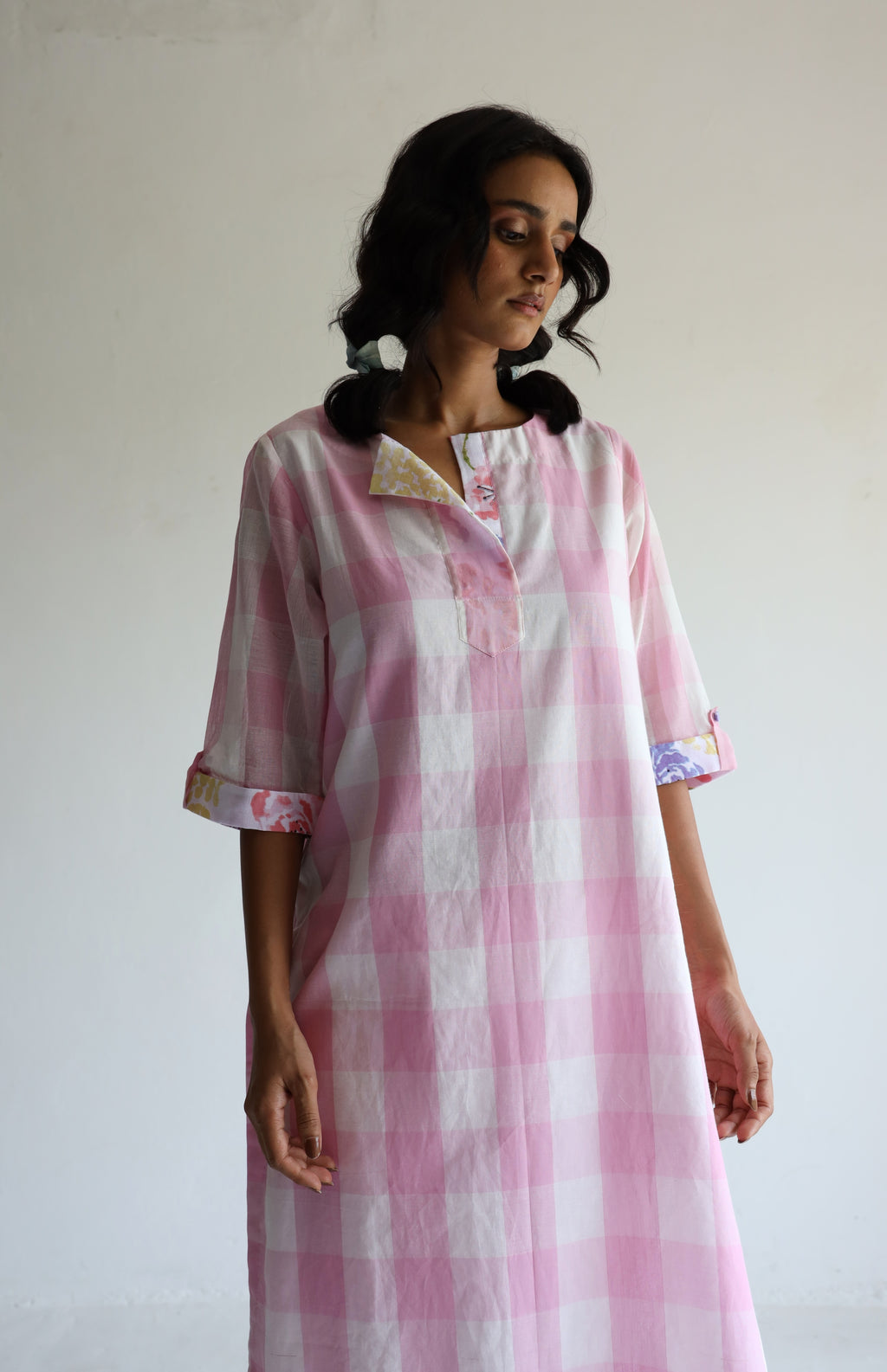 HK Kurta In Pink Jamdani Lungi Checks With Pants