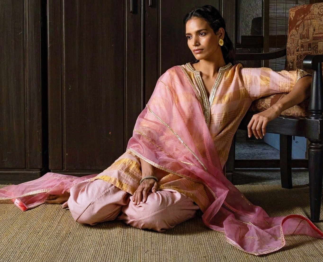 Dupatta in Ash Pink Silk Organza