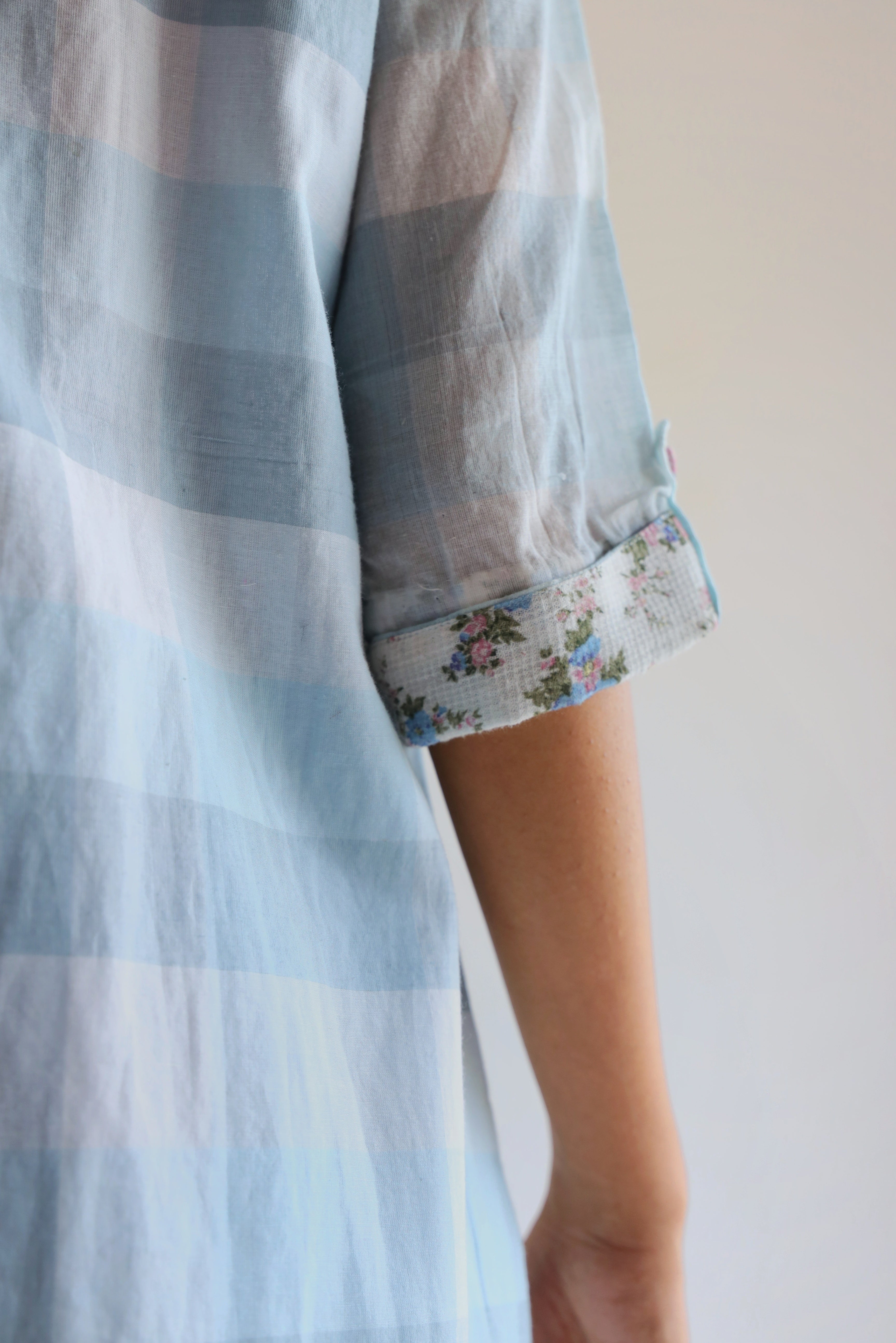HK Kurta in Blue Jamdani Lungi Checks with Pants