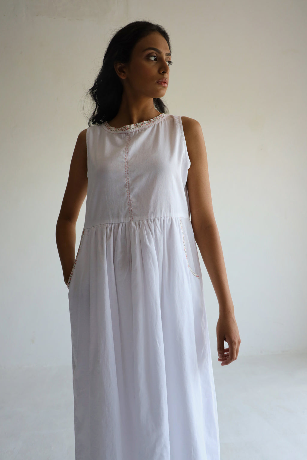 Sleeveless Ana Dress in White Bengal Handloom