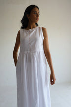 Sleeveless Ana Dress in White Bengal Handloom
