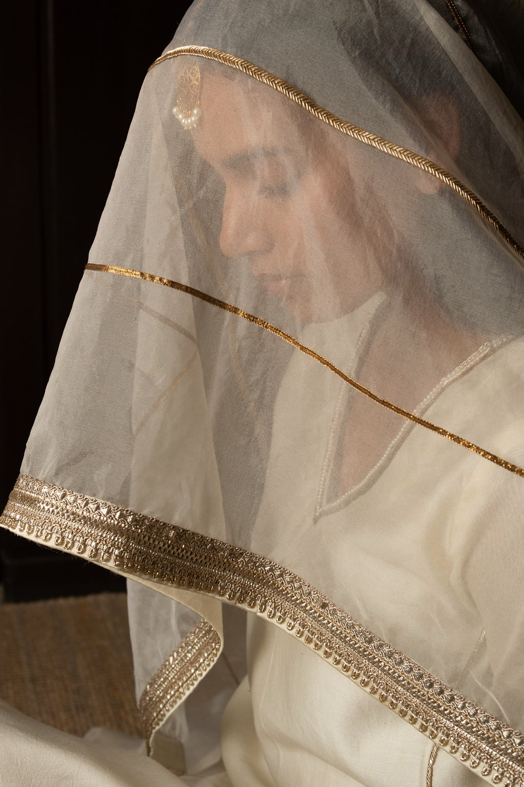 Dupatta in Ivory Silk Organza