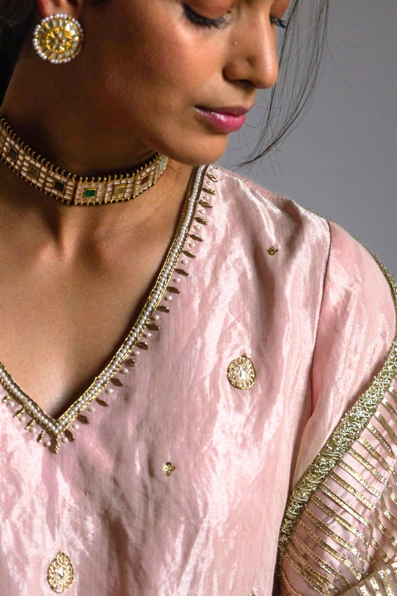 Mini V kurta in Ash pink Handloom Tissue with garara