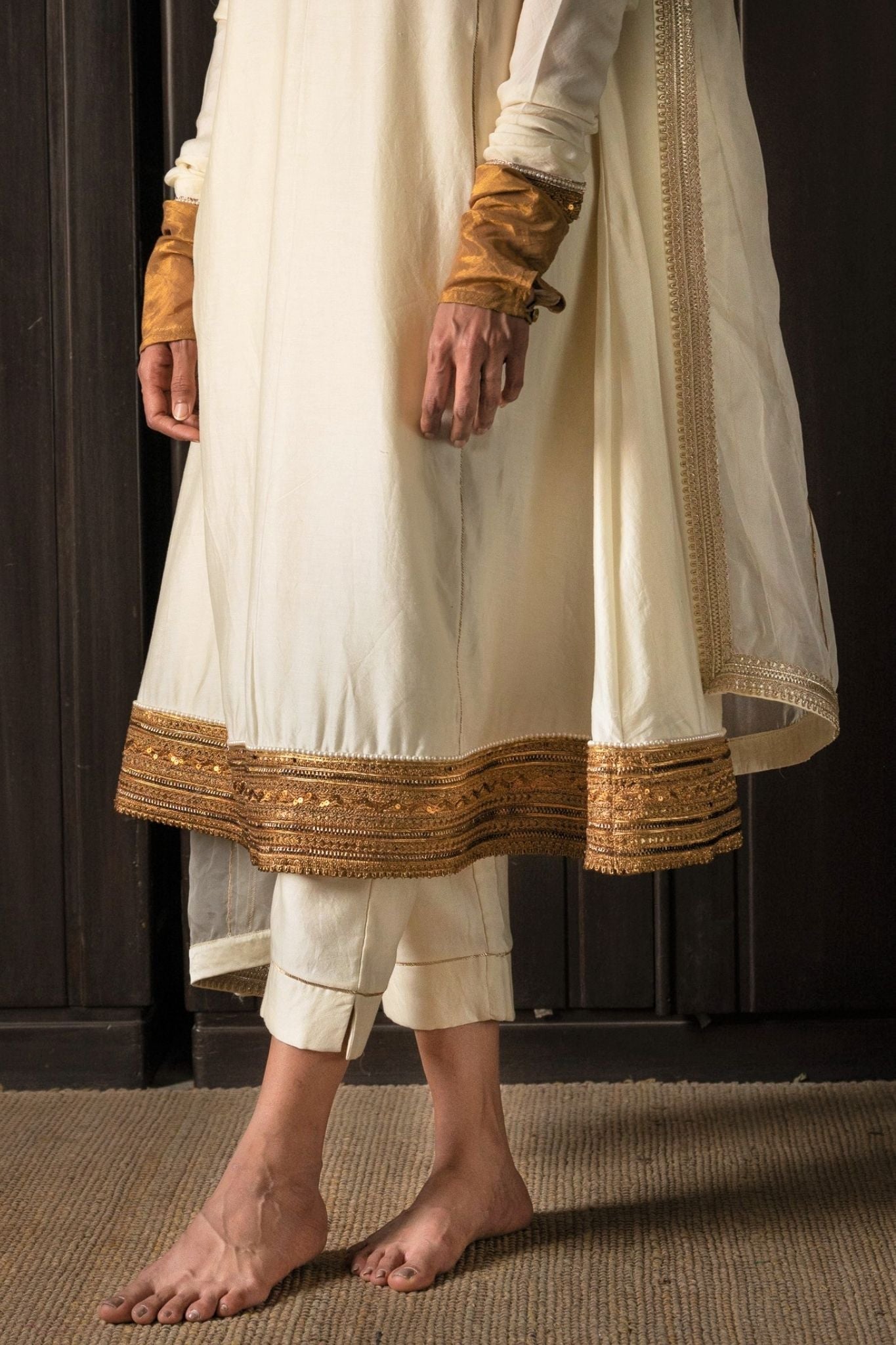 Anu kurta in Ivory Chanderi with pants