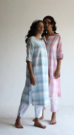 HK Kurta in Blue Jamdani Lungi Checks with Pants