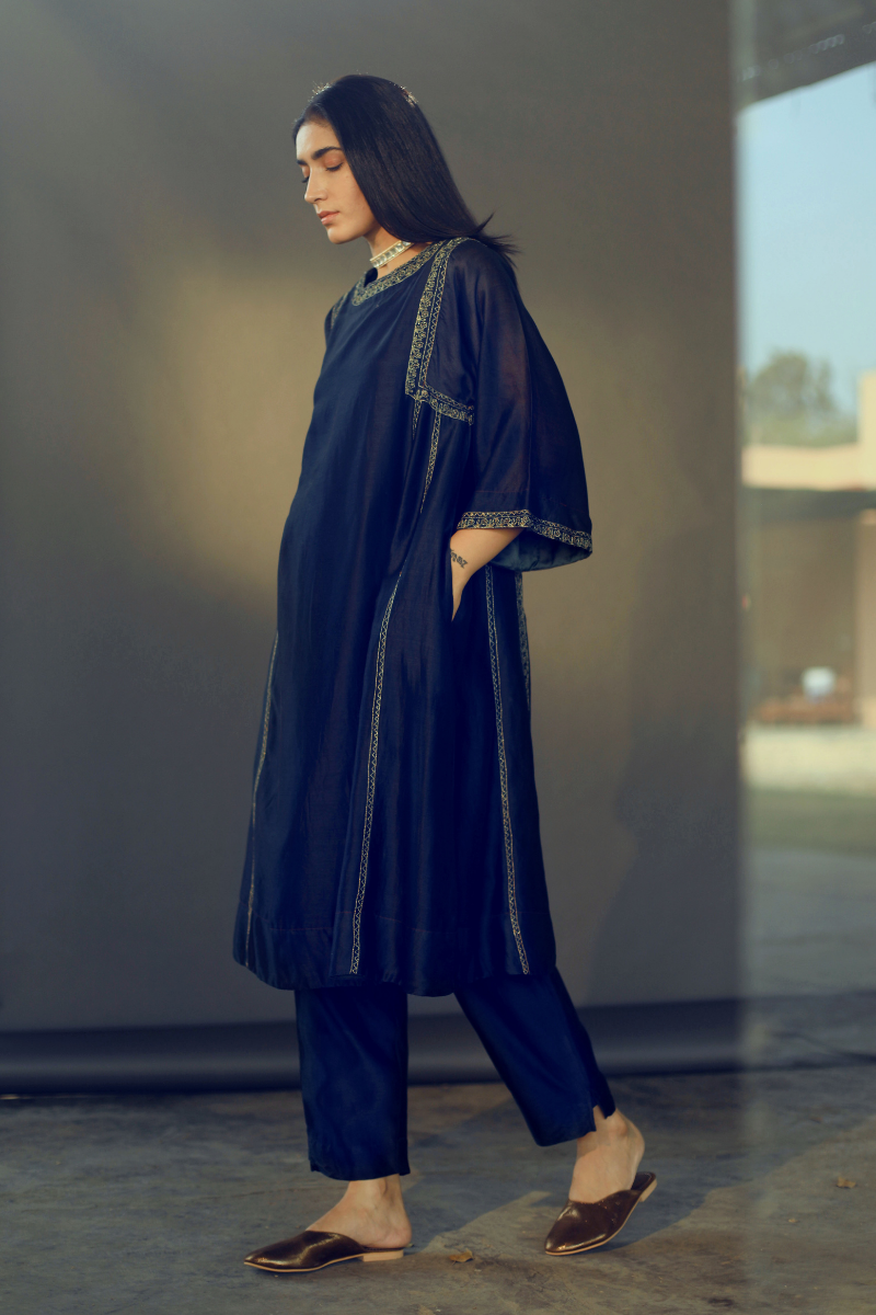 Choga In Navy Handloom Chanderi With Cigarette Pant