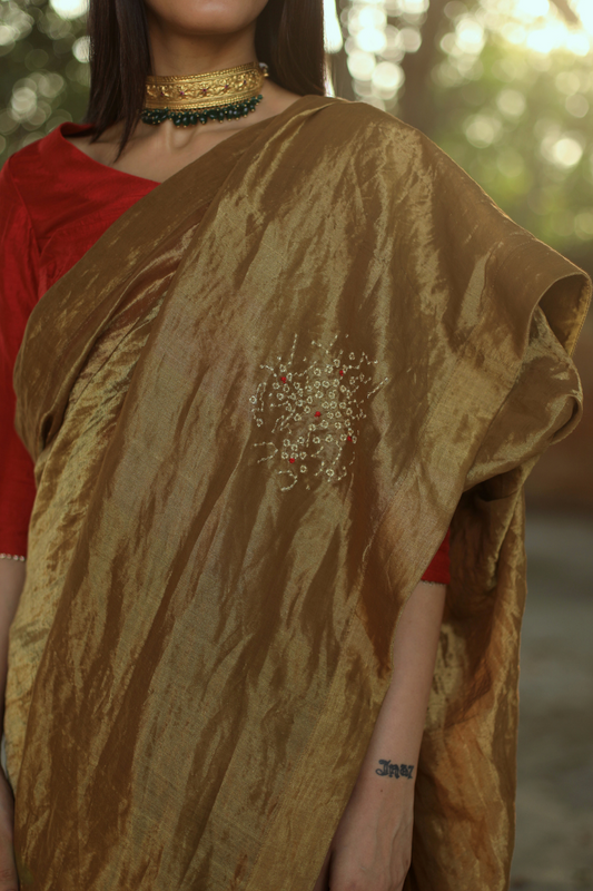 Sari In  Antique Gold Handloom Tissue