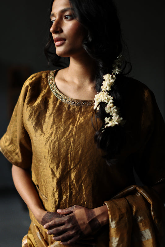 Bundi Blouse in Vintage Gold Tissue