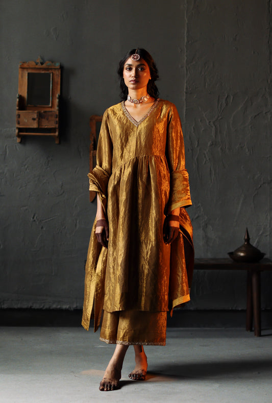 Ana Dress in Vintage Gold Tissue with Farshi