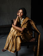 Sari in Vintage Gold Tissue Stripes