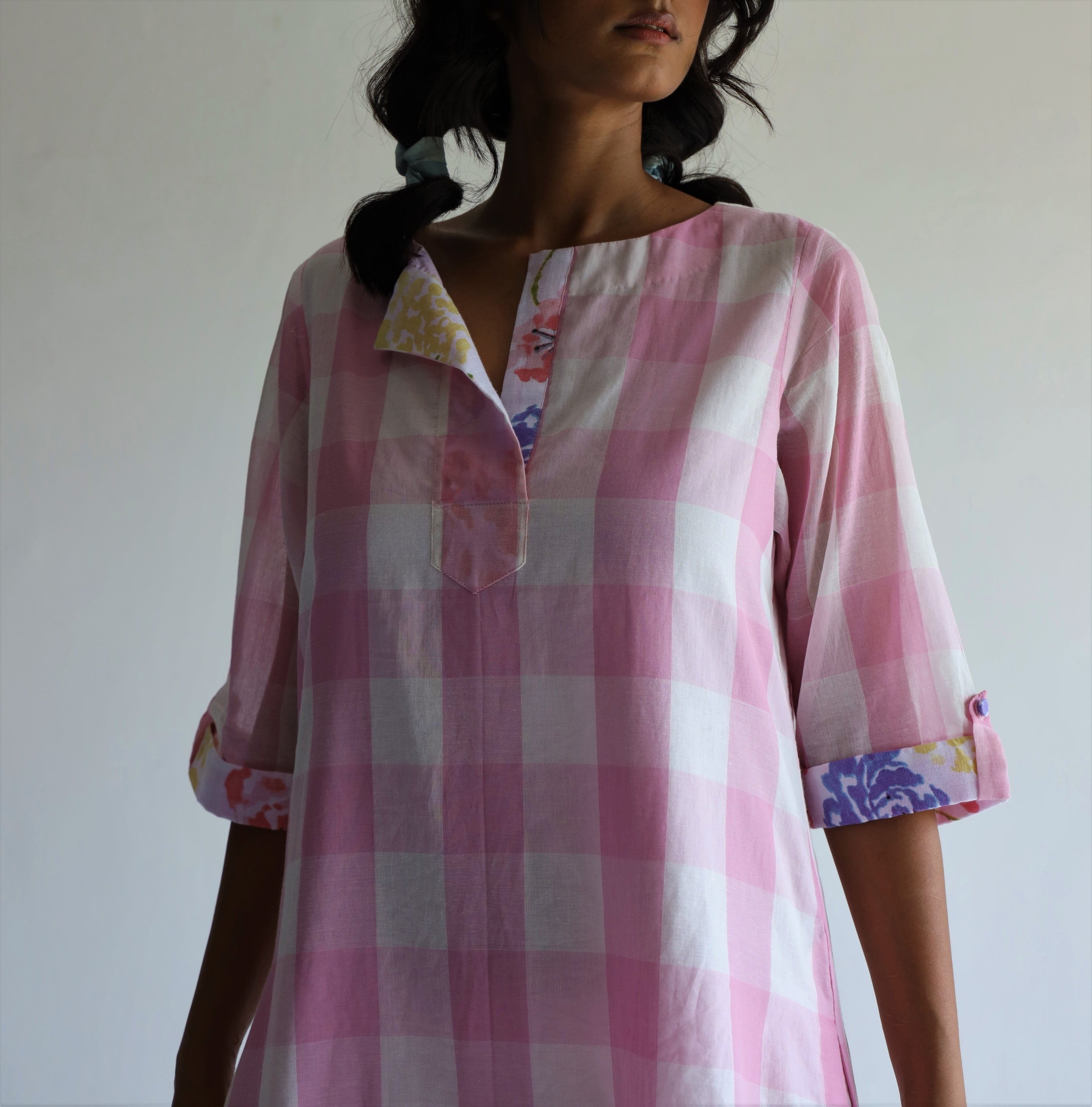 HK Kurta In Pink Jamdani Lungi Checks With Pants