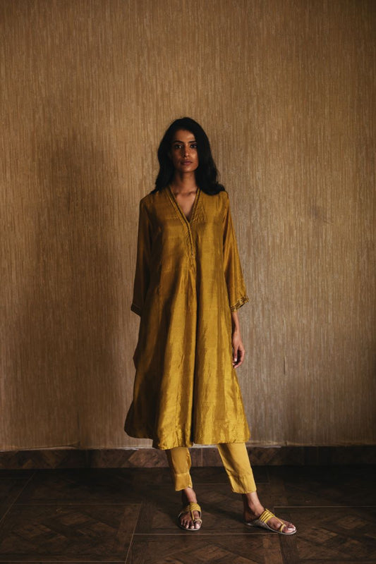 Shashiko Dress In Mustard Handwoven Silk With Cigarette Pant In Satin