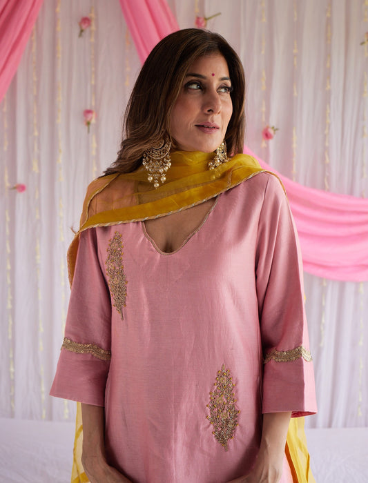 Tannu Kurta in Gulab Pink Chanderi with Pants.
