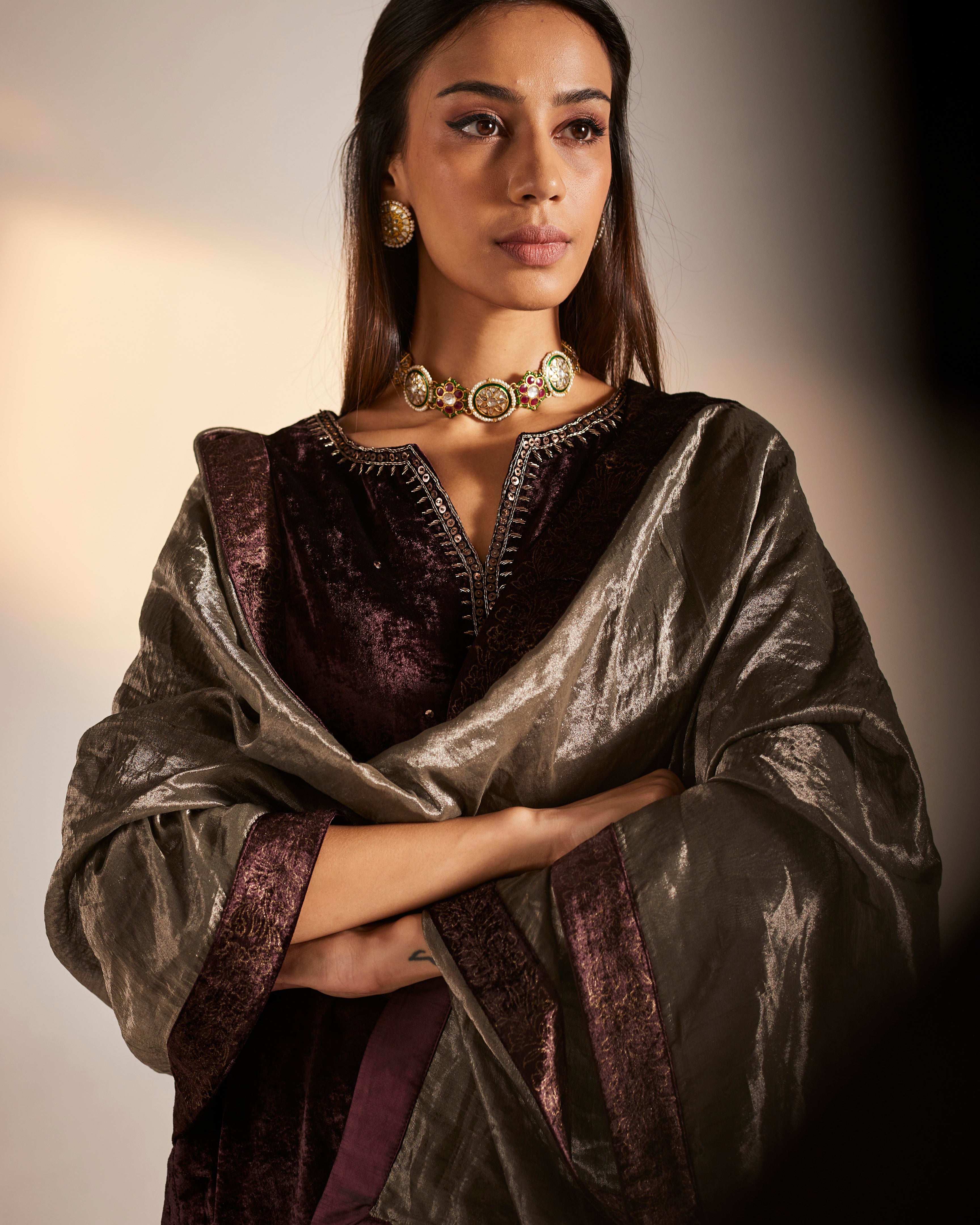 Dupatta in Silver Tissue with Velvet border