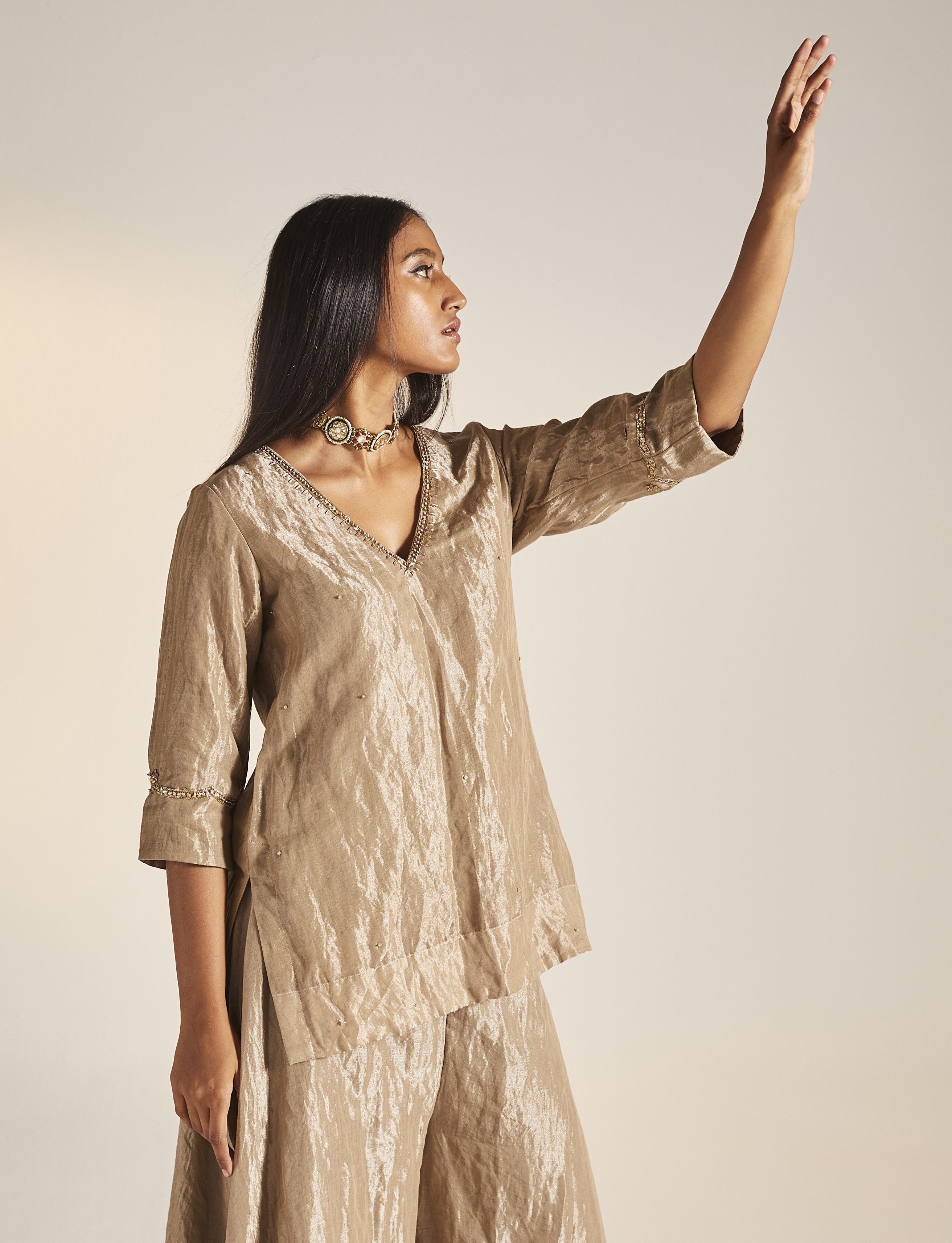 Mini Anu in Champagne Grey Tissue with Garara