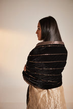 Dupatta in embroidered Black Velvet