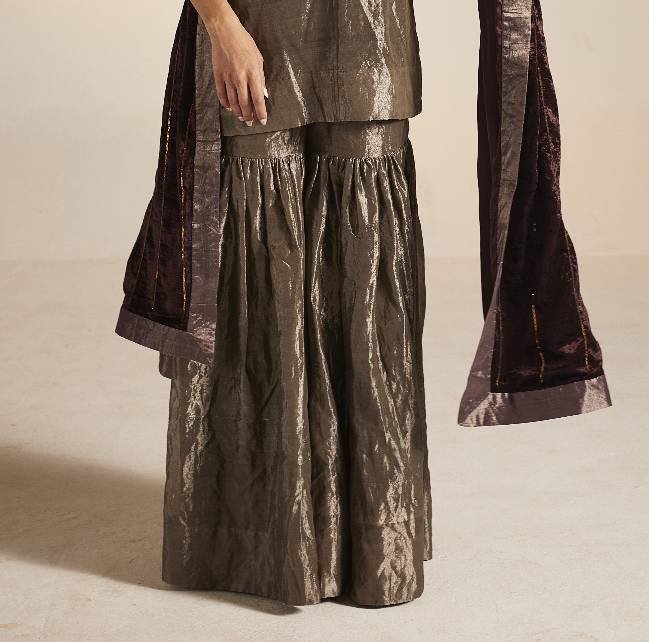 Mini Anisa in Slate Silver Tissue with Sharara