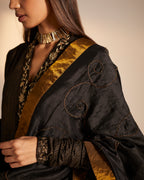 Dupatta in embroidered Black Mulberry Silk