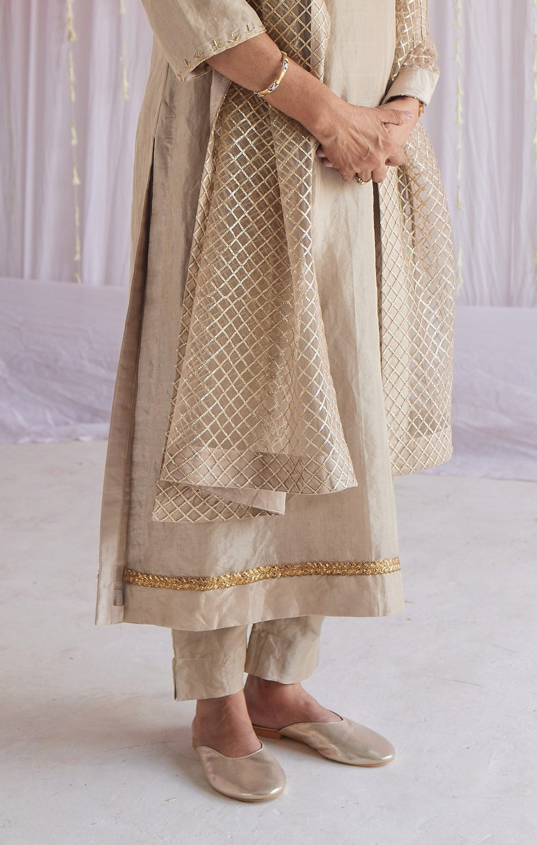 Anu Kurta in Pearl Beige Tissue with Pants and Dupatta