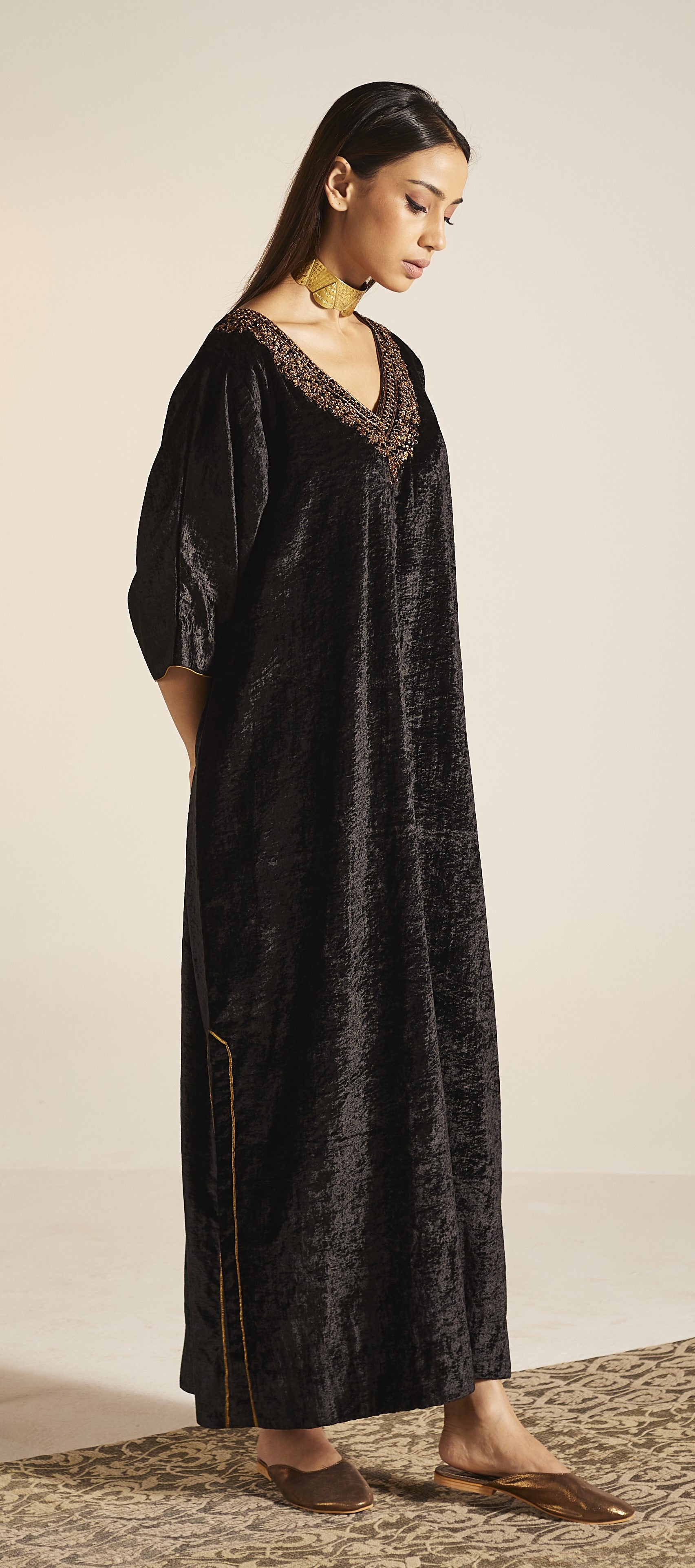 Shahi Kaftan in Black Velvet