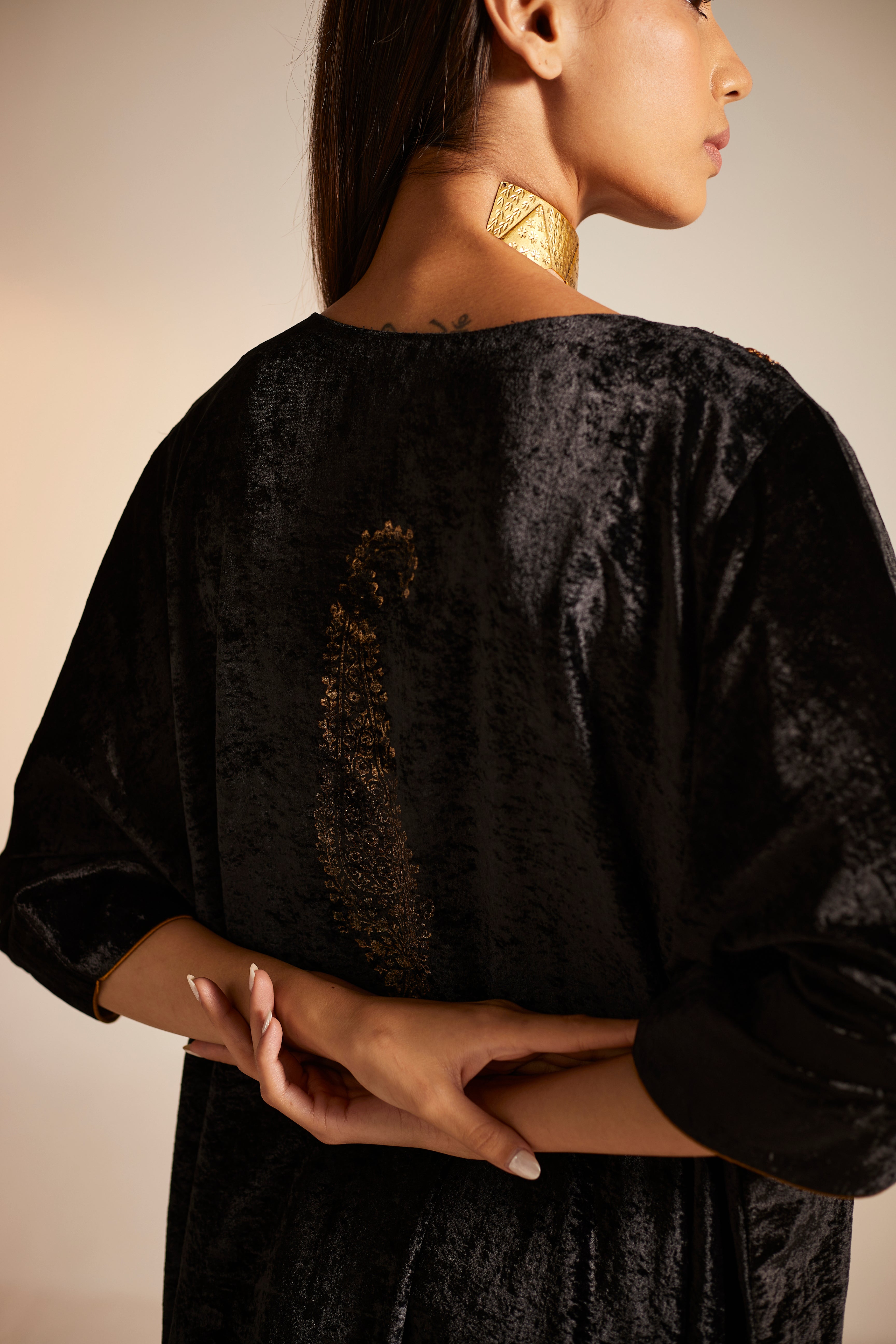 Shahi Kaftan in Black Velvet