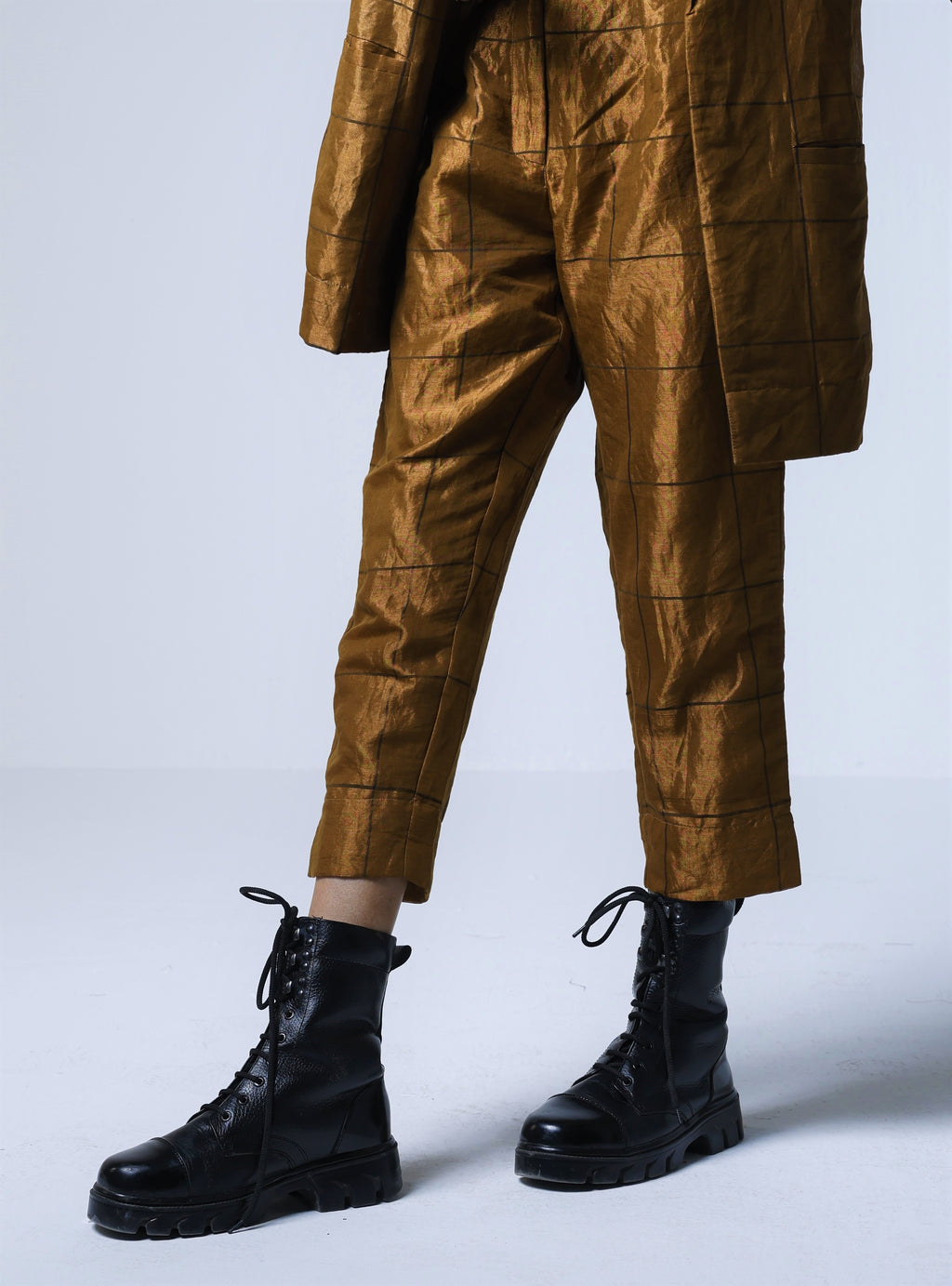 Oversized Blazer & Cigarette Pants in Table checks Copper Tissue