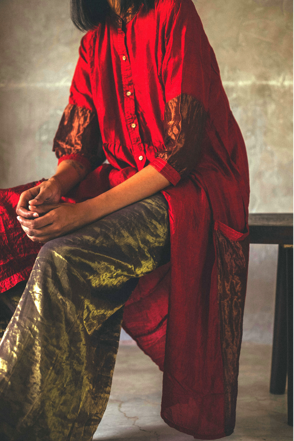 Shama Jacket In Pure Red Handwoven Silk With Palazzo